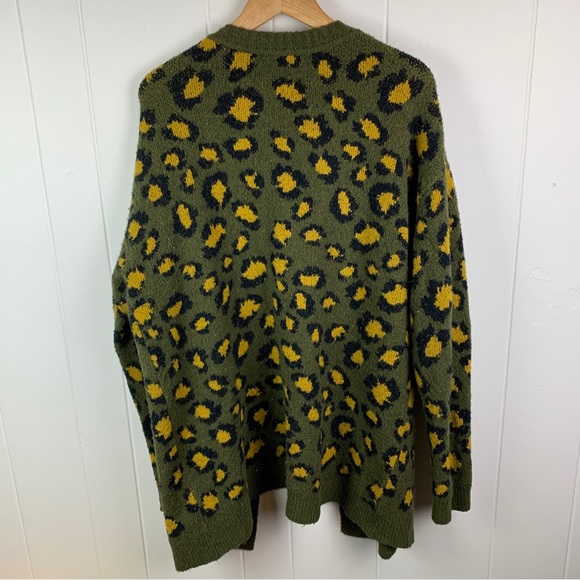 New Directions Cardigan Sweater Open Front Leopard Print Green Women’s XL - Picture 2 of 3